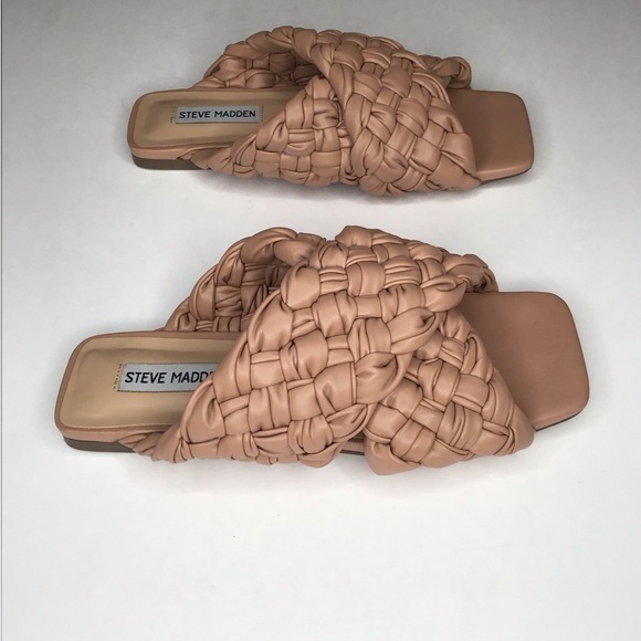STEVE MADDEN Marina Slide Sandal in Light Brown. - Picture 7 of 16
